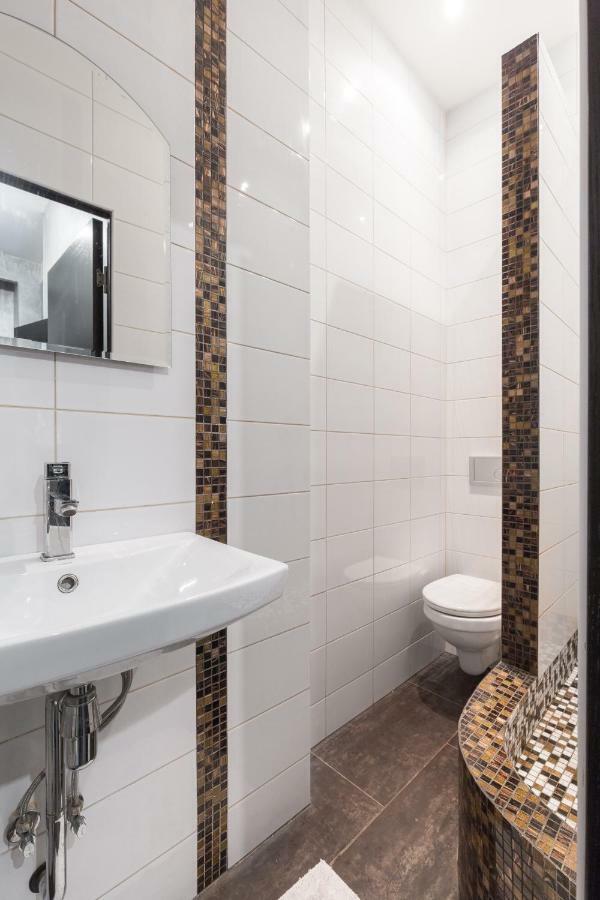 Aivisapartment Riga Exterior photo